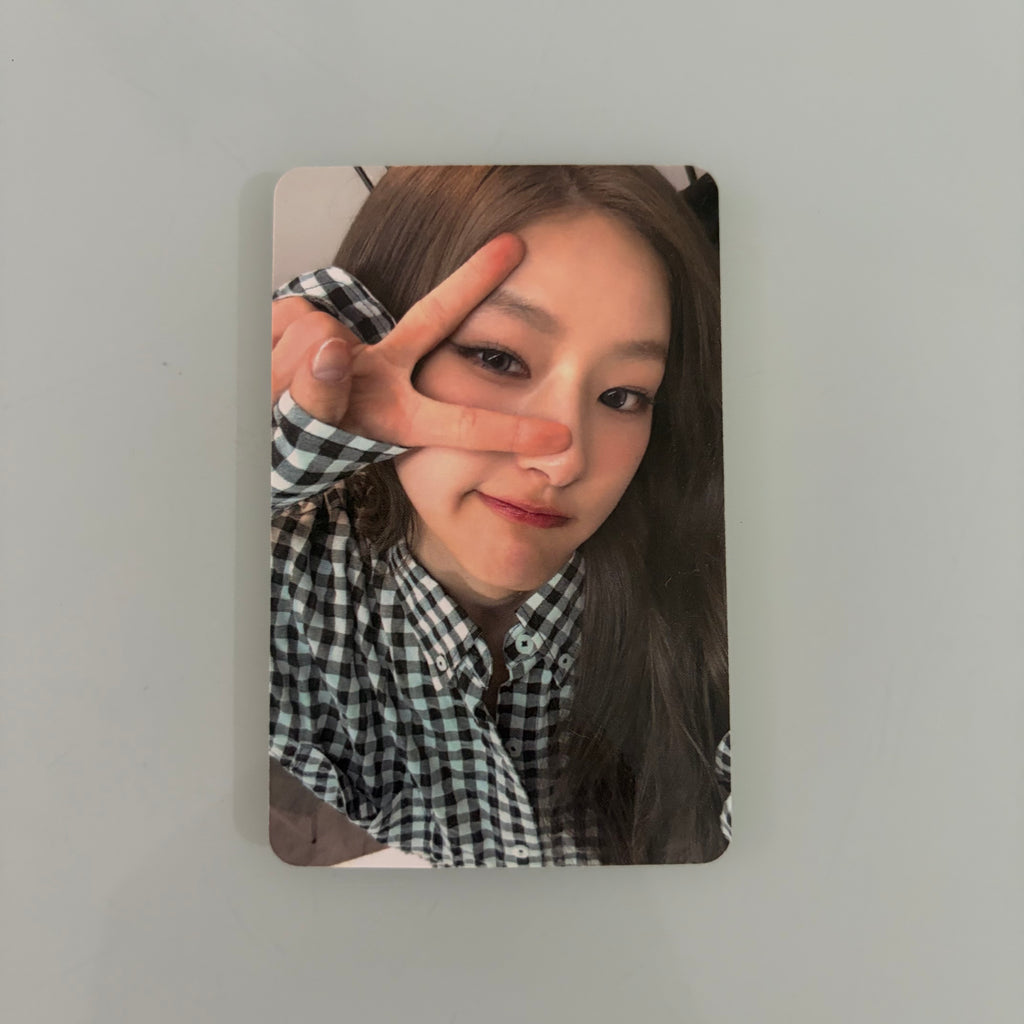 KISS OF LIFE - WHO IS SHE (APPLEMUSIC POB PC)